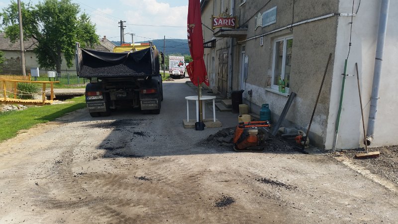 Asfaltovanie  12.jpg